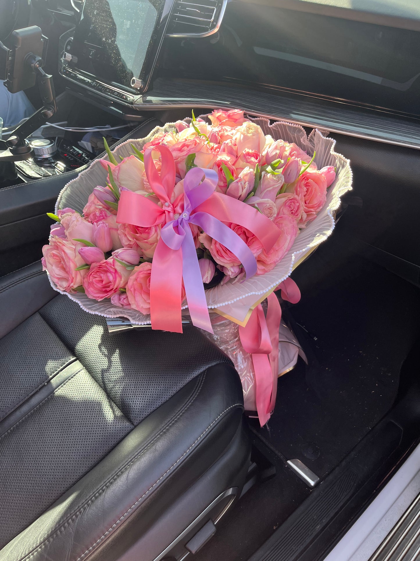 Hand Tied Bouquet (up to 100 stems)