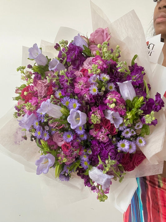 Hand Tied Bouquet (Up to 30 stems)